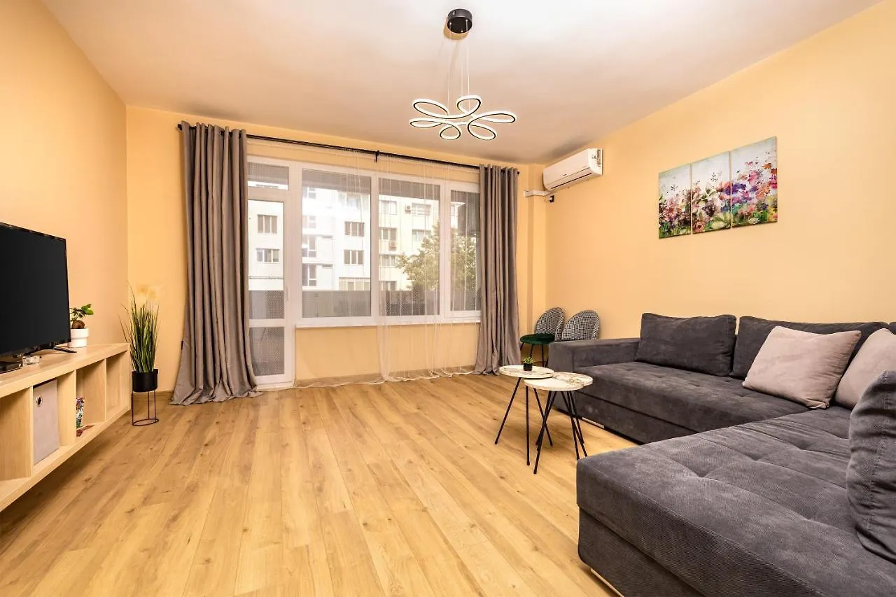 -City Haven Retreat- Elegant 2Bd On Bulgaria Blv Filibe Daire