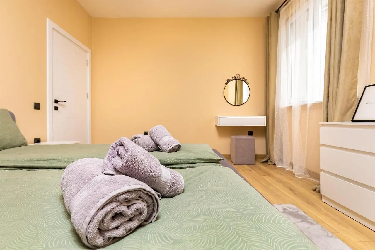 -City Haven Retreat- Elegant 2Bd On Bulgaria Blv Filibe