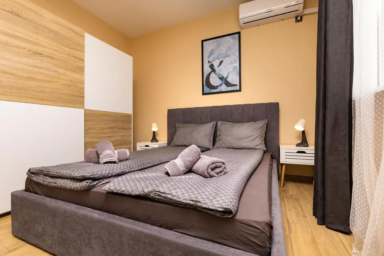 -City Haven Retreat- Elegant 2Bd On Bulgaria Blv Filibe Bulgaristan