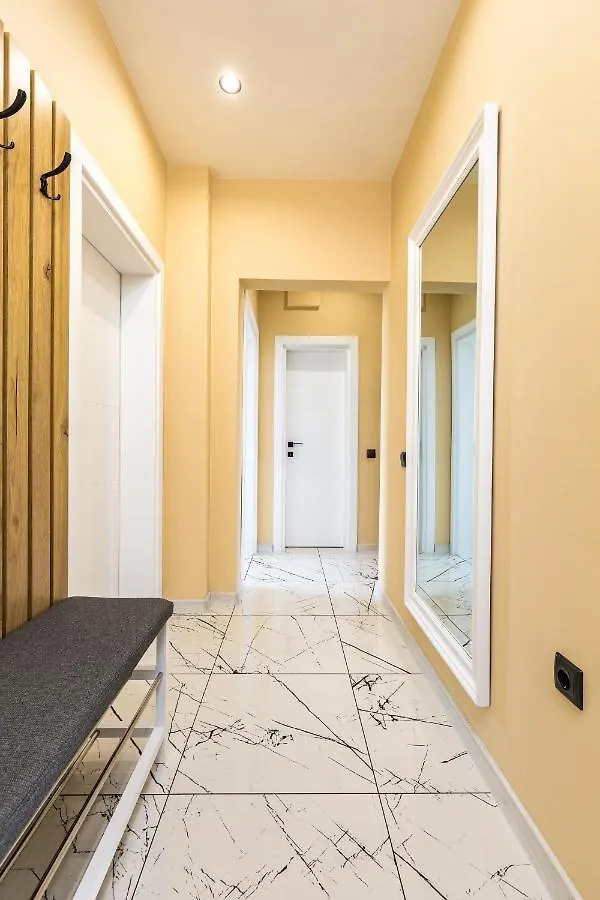 Daire -City Haven Retreat- Elegant 2Bd On Bulgaria Blv Filibe